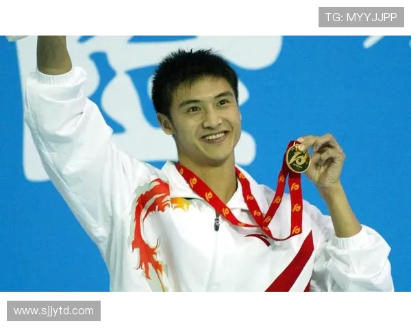 田亮：从跳水冠军到家庭与事业的双重挑战，探寻他的成长与蜕变之路