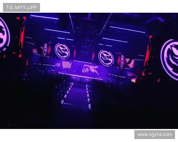 TES对阵BLG激战正酣 双方选手拼劲十足鏖战至最后决胜时刻 TES对阵BLG激战正酣 双方选手拼劲十足鏖战至最后决胜时刻