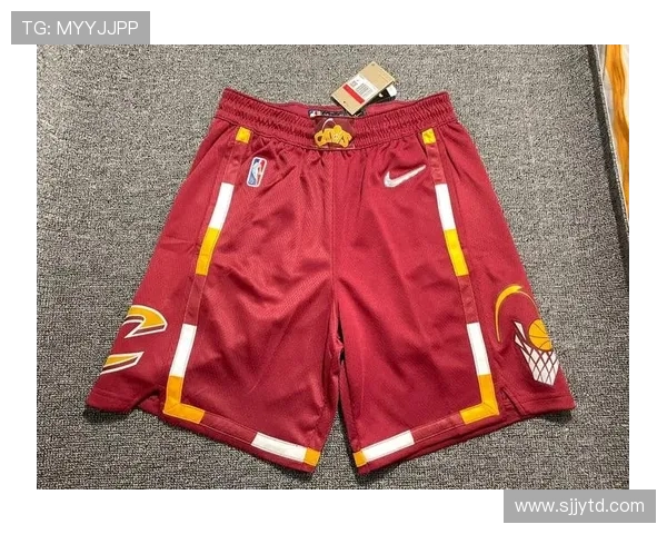 克利夫兰骑士崛起之路年轻球员引领未来球队重建新篇章