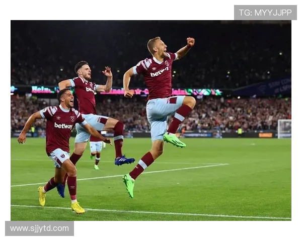 伯恩利主场迎战西汉姆联队期待精彩对决与胜利之争 伯恩利主场迎战西汉姆联队期待精彩对决与胜利之争