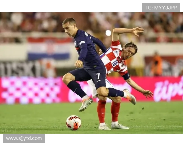 巴西国际迎战沙佩全力争胜展现球队实力与决心 巴西国际迎战沙佩全力争胜展现球队实力与决心